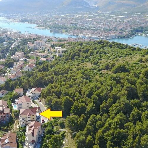 Apartmanok Parkolóhellyel Trogir - 22505  2