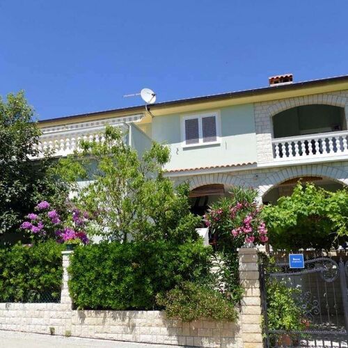 Apartmanok Parkolóhellyel Palit, Rab - 22562 Palit  2