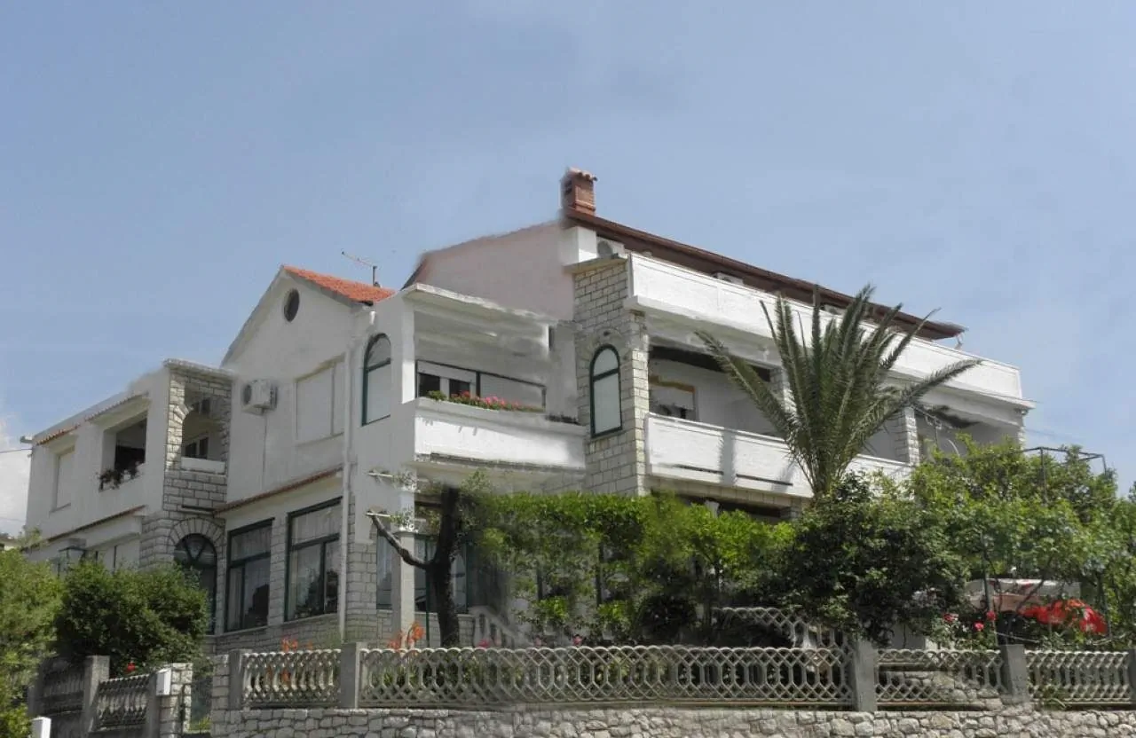 Apartments By The Sea Barbat, Rab - 22564 Barbat