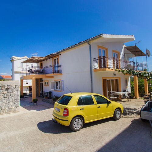 Apartmanok Parkolóhellyel Pirovac, Sibenik - 22646 Pirovac