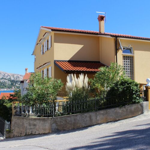 Apartmanok Parkolóhellyel Baska, Krk - 22687 Baška