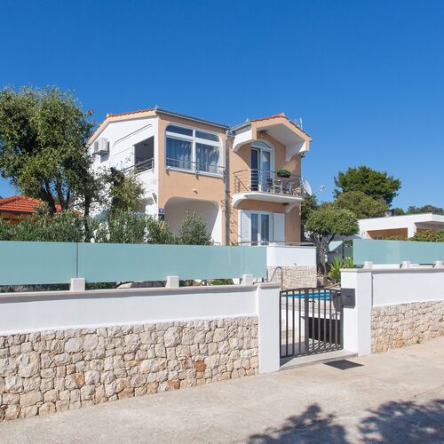 Ház Családok Részére Medencével A Tenger Mellett Sevid, Trogir - 22724 Sevid  2