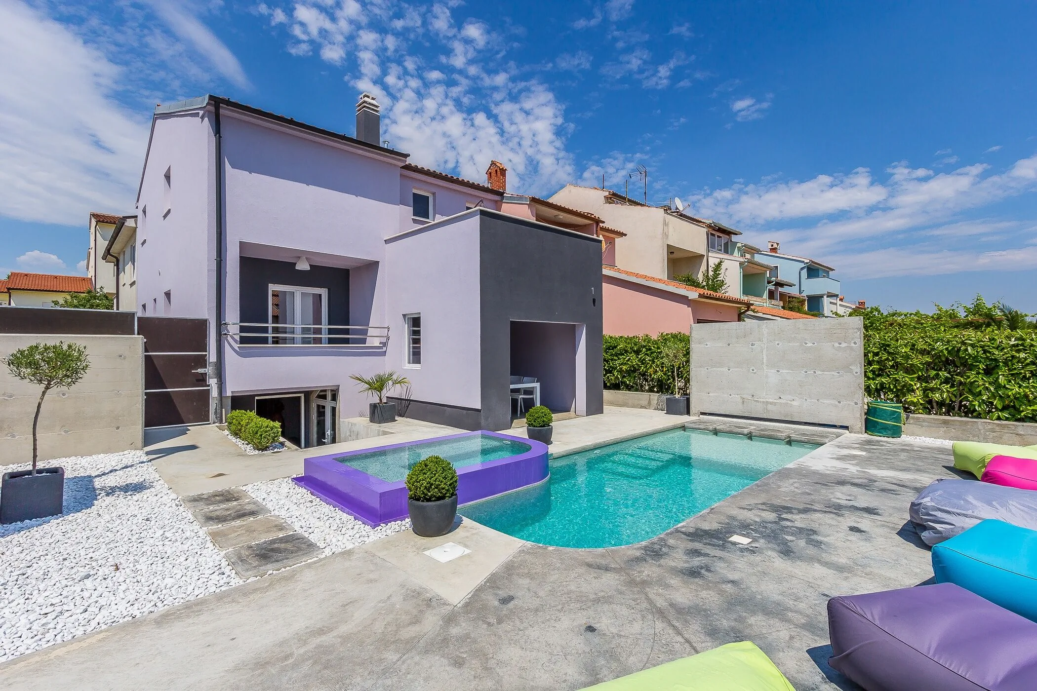 Family-friendly Apartments With Swimming Pool Pješčana Uvala, Pula - 22778 Pješčana Uvala