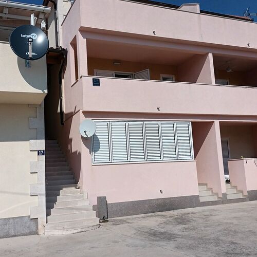 Apartmanok A Tenger Mellett Tisno, Murter - 22850 Tisno  2