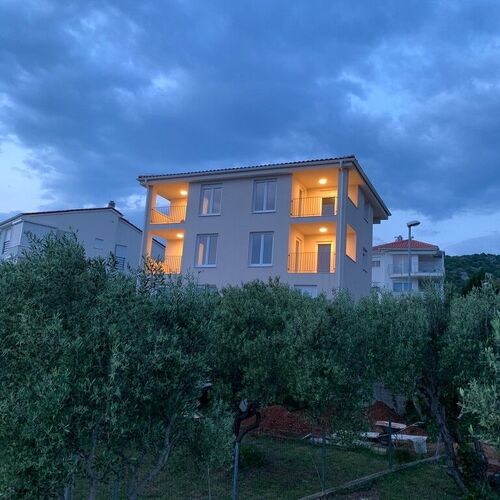 Apartmanok Parkolóhellyel Punat, Krk - 22927 Punat  2