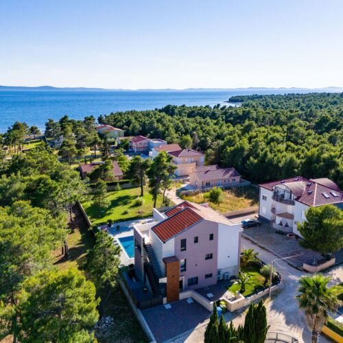 Apartmanok Családok Részére Medencével Vir - Kozjak, Vir - 22971 Vir - Kozjak  4