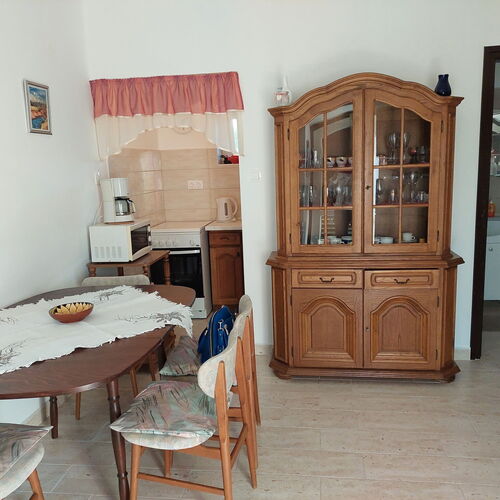 Szijártó Apartman Balatonederics ★ 2