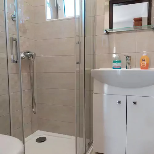 Szijártó Apartman Balatonederics 003 kép