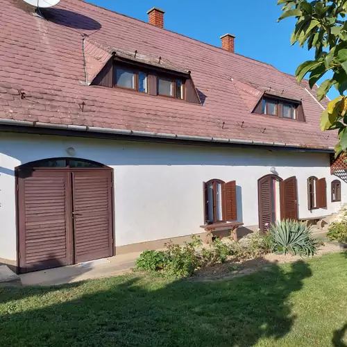 Szijártó Apartman Balatonederics 004 kép