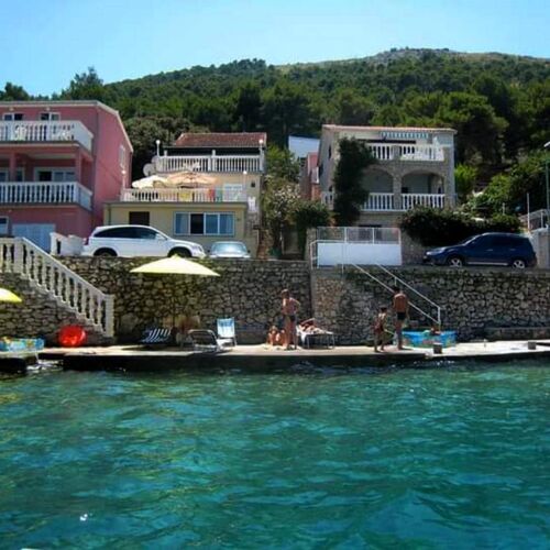 Apartment Seafront Grebastica