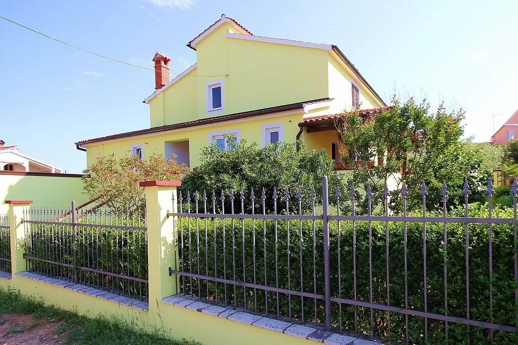 Apartment Casa Robi Pomer