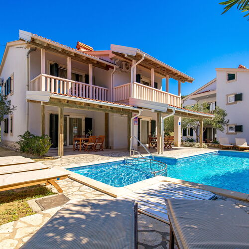 Apartments Mihaela Palit  3