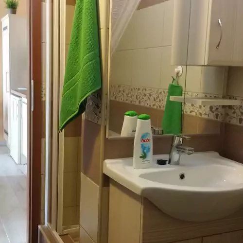 Berta Apartmanház "C" Balatonföldvár 008 kép