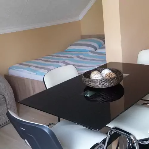 Berta Apartmanház "C" Balatonföldvár 013 kép