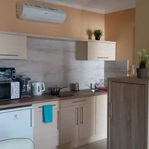 Berta Apartmanház "C" Balatonföldvár 027 kép