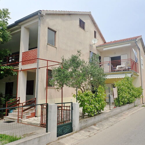 Apartments KIWI-near Paklenica NP Starigrad Paklenica  4