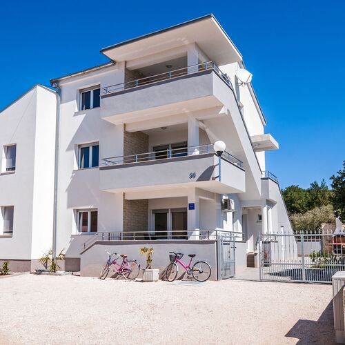 Apartments Andela Sukosan