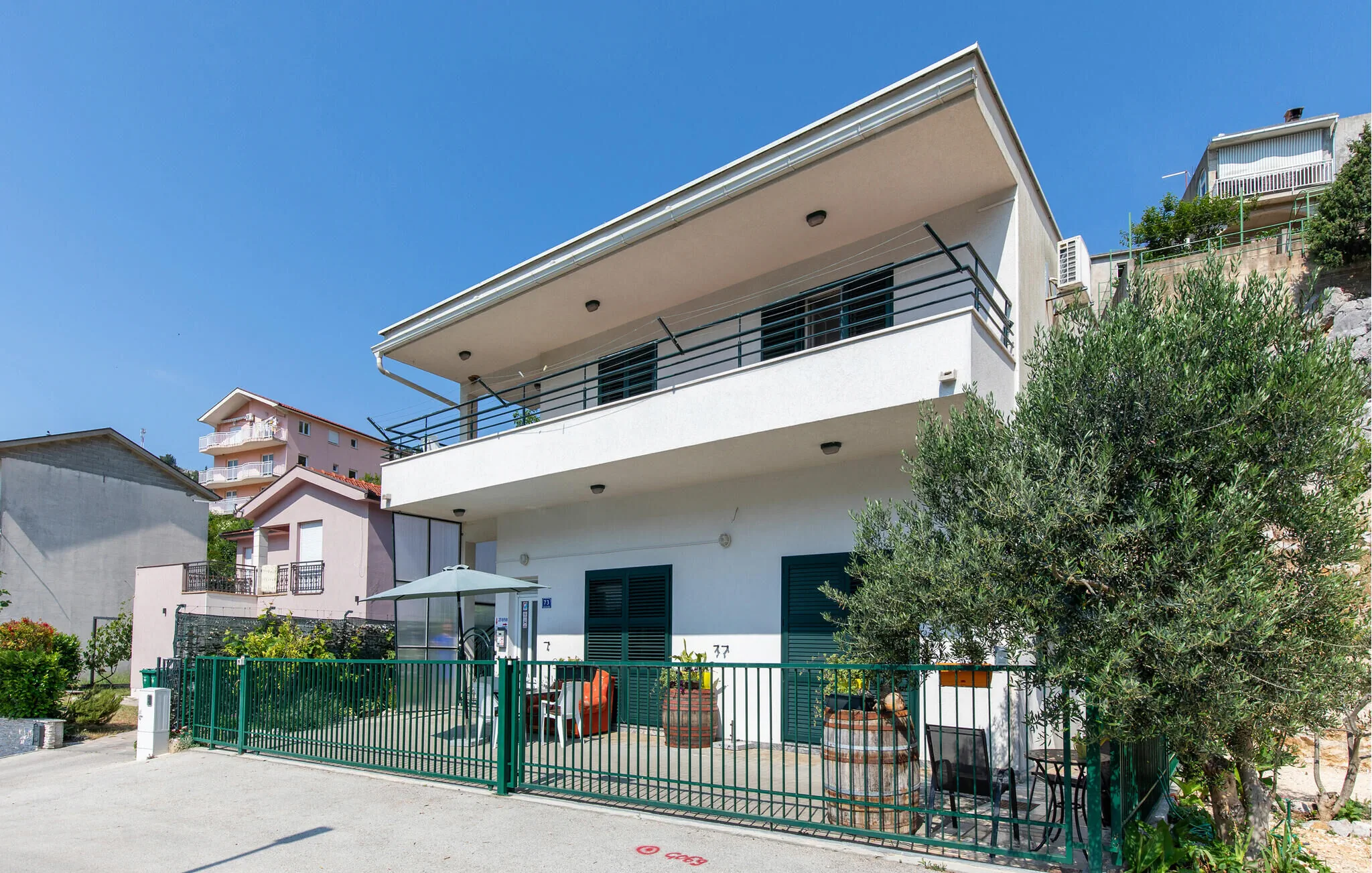 Apartman Ploče - CDR573