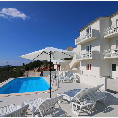 Apartment Zeljko Primosten  3