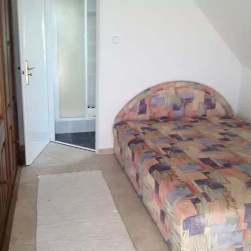 Piroska Apartmanház Balatonakali 009 kép