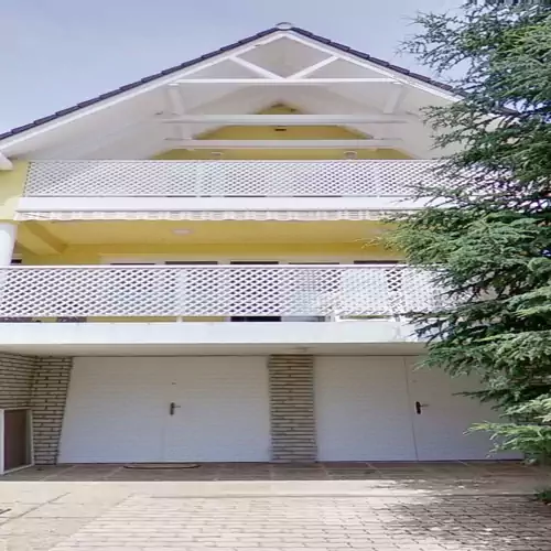 Piroska Apartmanház Balatonakali ***