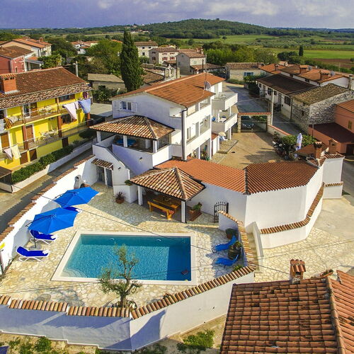 House Maria sa bazenom Porec  4