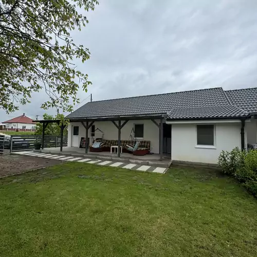 Tisza-lak Apartmanházak Abádszalók 002 kép