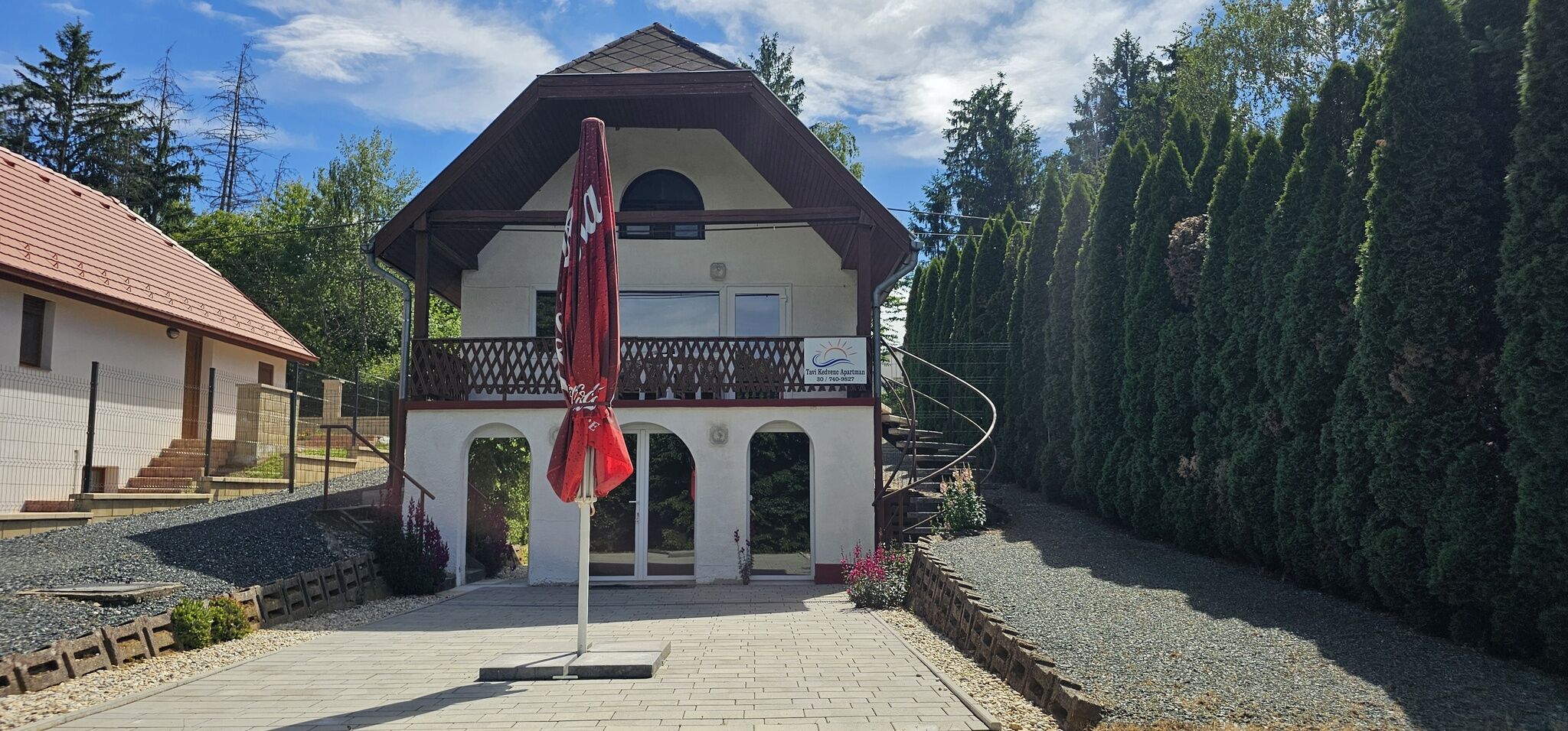 Tavi Kedvenc Apartman Zalalövő