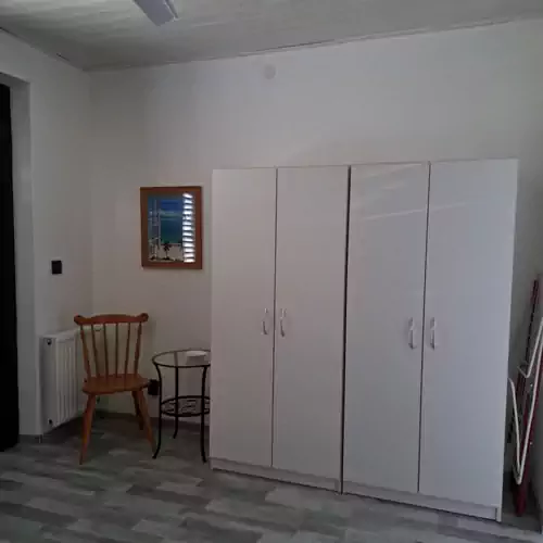 Kis Oázis Apartman Balatonszeme 017 kép