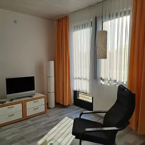 Kis Oázis Apartman Balatonszeme 022 kép