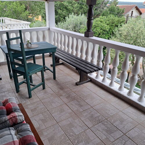 Apartman Batarelo Gornji Karin ★★★ 2