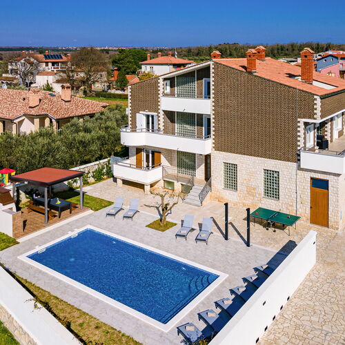 Villa Berg Valbandon  2