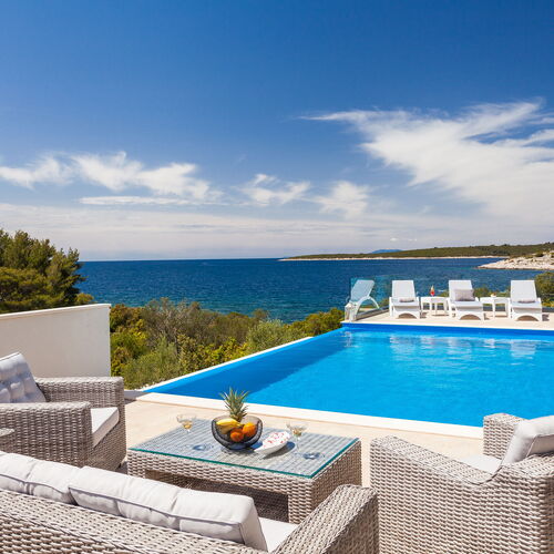 Villa Jasmina Gradina  2