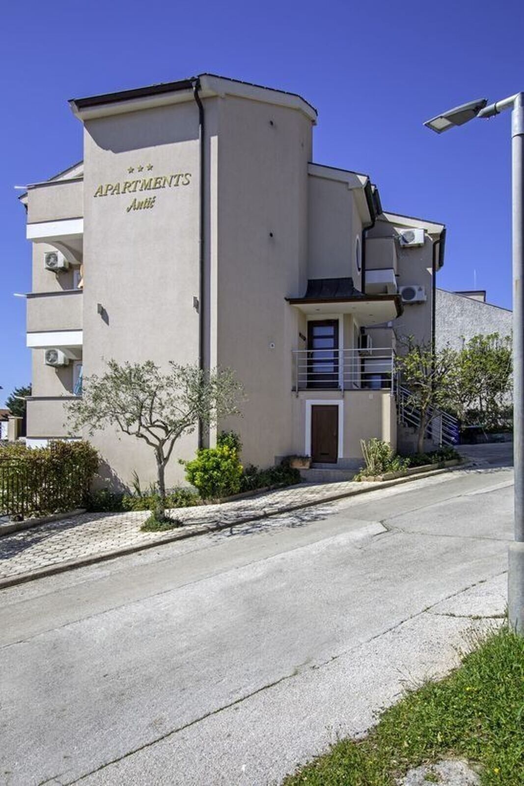 Apartmani Antić 1 Pješčana Uvala