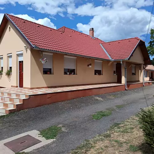 BeNo Apartman Kőröshegy 008 kép