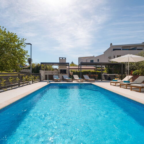 Apartment Residence Mala 4 s bazenom i whirlpool-om Funtana  2
