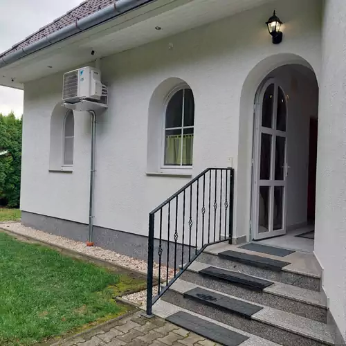 Fehér Ház Apartman Gyenesdiá 005 kép