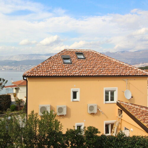Apartments Ivo P. with Sea View Silo  2