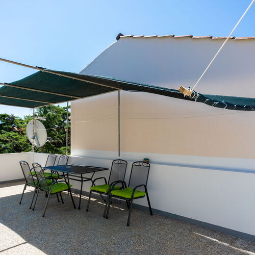 Apartment and Rooms Mira Baska  4