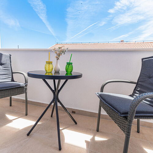 Apartman Kaštel Novi - CSC582  2