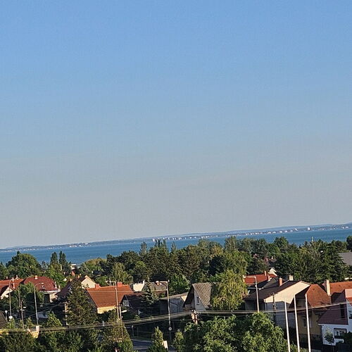 Magaslak Balatonalmádi ★★ 2