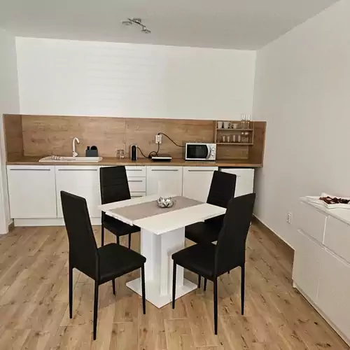 Kolokàn Apartmanhàz Tiszafüred 004 kép