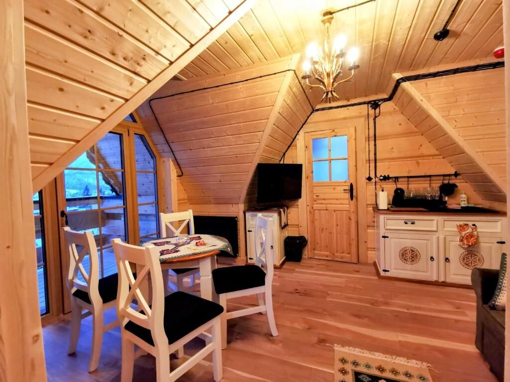 Apartament  poddasze z widokiem na góry