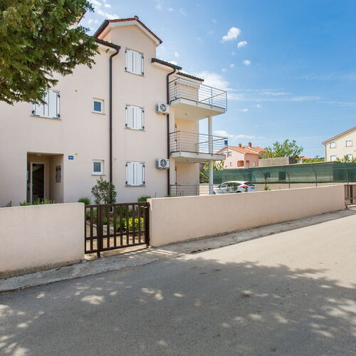 Apartment Laštro Nives Silo  2