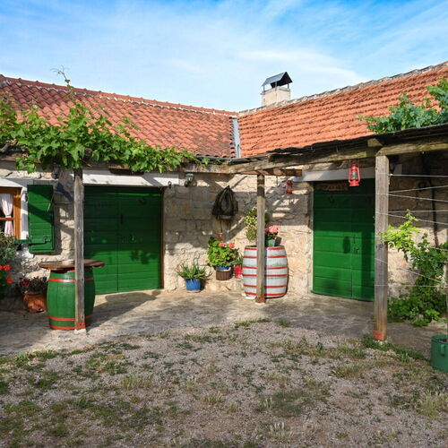 Rooms B&B Linda Pirovac  3