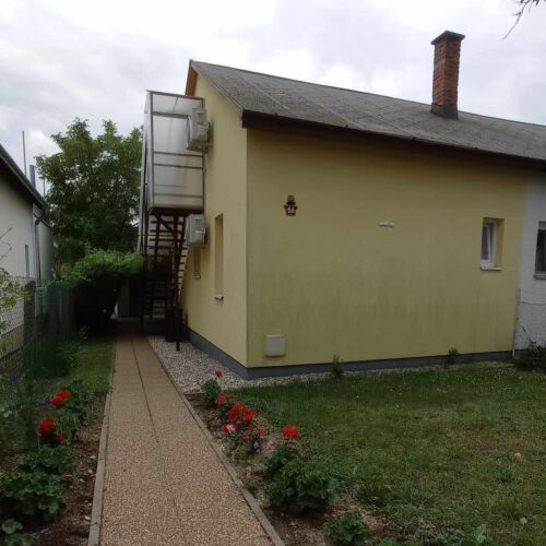 Lugas Apartman Vonyarcvashegy ★★ 4