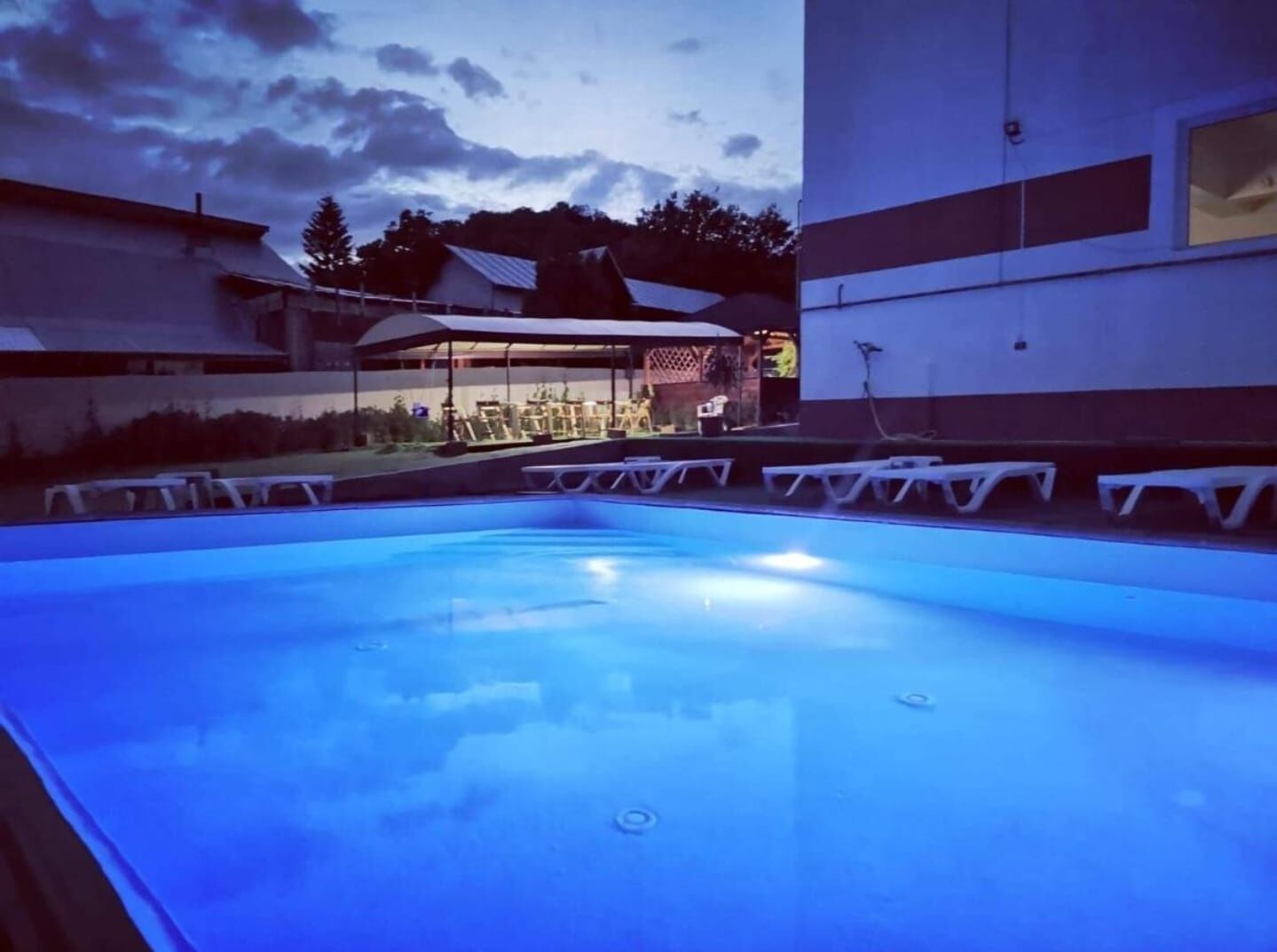 NATALIA Guest House & Pool Sărata-Monteoru