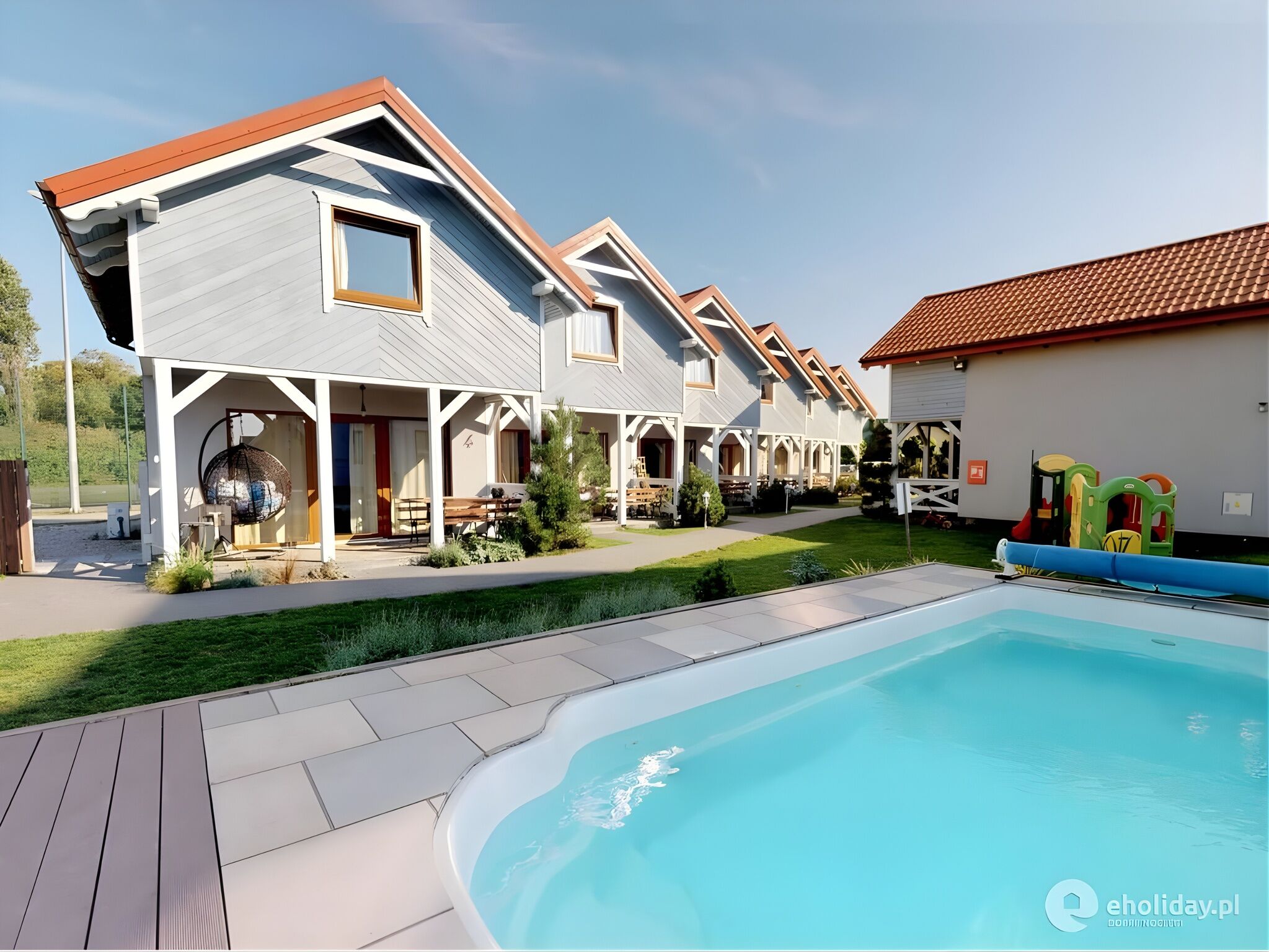 Lawendowe Domki - z basenem Karwia