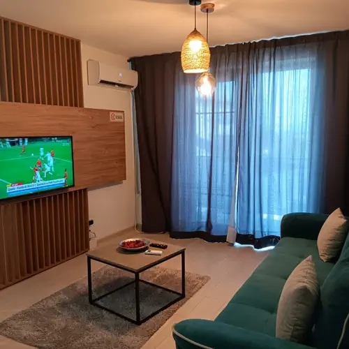 Apartament cu un dormitor si living