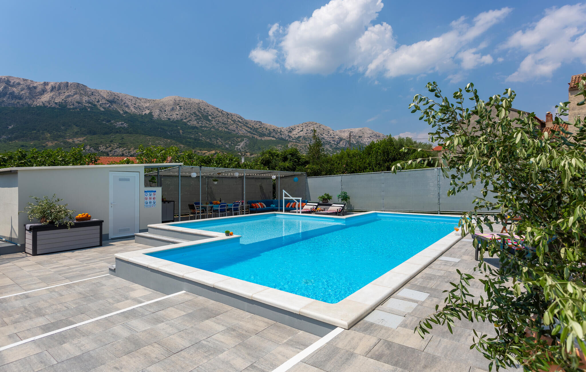 Apartman Draga Bašćanska - CKI656